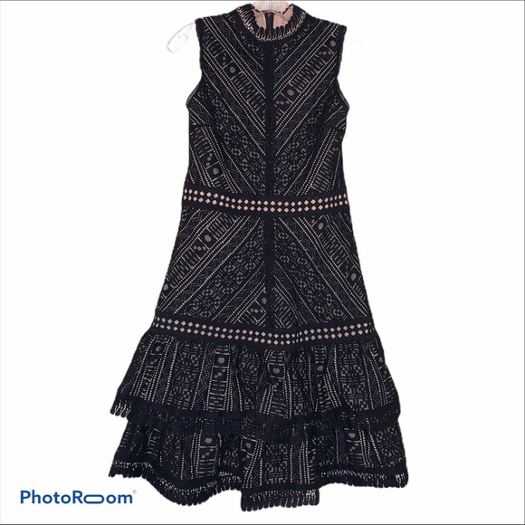 ❌SOLD❌ Anthropologie Medium Bella Lace Minidress - Picture 4 of 12